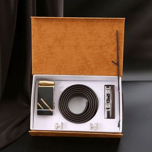 Coffret Cadeau d'Affaires Haut de Gamme en Cuir Écologique, Design Moderne et Simple, Nouveauté Avancée pour Hommes, Souvenir de Remise de Diplôme, Article Promotionnel - Product Image 3