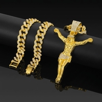 Collier chaîne maille cubaine Miami plaqué or 14 carats pour homme, avec pendentif chrétien 3D Jésus en strass, symbole de foi religieuse