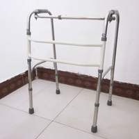 Harga yang bagus aluminium Aloi lipat portabel orang tua luar ruangan berjalan bantuan tinggi yang dapat disesuaikan kruk Walker