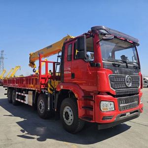 Grue télescopique hydraulique montée sur camion Shacman Delong 8X4, grue de levage de grande capacité de 14 tonnes et 16 tonnes pour le transfert d'usine - Product Image 4
