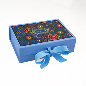 Gift box with lid and ribbon Magnetic gift custom box can be customized with logo Recyclable hard carton