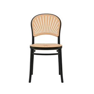Colorful Outdoor Garden Stackable Pp Restaurant Cafe Dining Chairs Plastic Chair