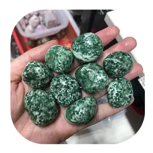 Wholesale natural polished 20-30mm crystals green tree agate tumbled stones for home decoration