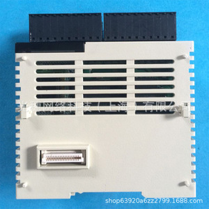 คอนโทรลเลอร์แบบตั้งโปรแกรมได้ของมิตซูบิชิ FX3U-3A-ADP อินเทอร์เฟซการสื่อสารแบบ Modbus PLC - Product Image 3