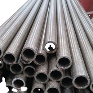 Tubería de acero al carbono ASTM A106 Q235 SCH 20 SCH 30 SCH Tubería de acero al carbono/línea de cemento ASTM sin costura 10 pulgadas 350mm de diámetro API alto - Product Image 1