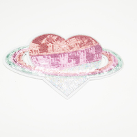 Petit quantité minimale de commande personnalisé rose cercle coeur brodé Patch fer sur paillettes patchs de broderie pour T-shirt