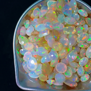 W.A.GEMS Ópalos Naturales Facetados, Piedras Preciosas Sueltas, Corte Mixto, Juego de Color Fuego, Material para la Fabricación de Joyas - Product Image 1