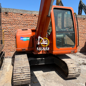Miniexcavadora de orugas usada Doosan, gran oferta de Mayo de Xuc, componentes centrales, caja de cambios de motor de bomba, 2017 - Product Image 4