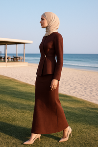 Conjunto de Dos Piezas con Cintura Ajustable para Mujeres Musulmanas Modestas YXO028, Túnica Abotonada y Falda Maxi de Rayón, Ropa Islámica Hecha a Mano, Combinación Lugid - Product Image 4