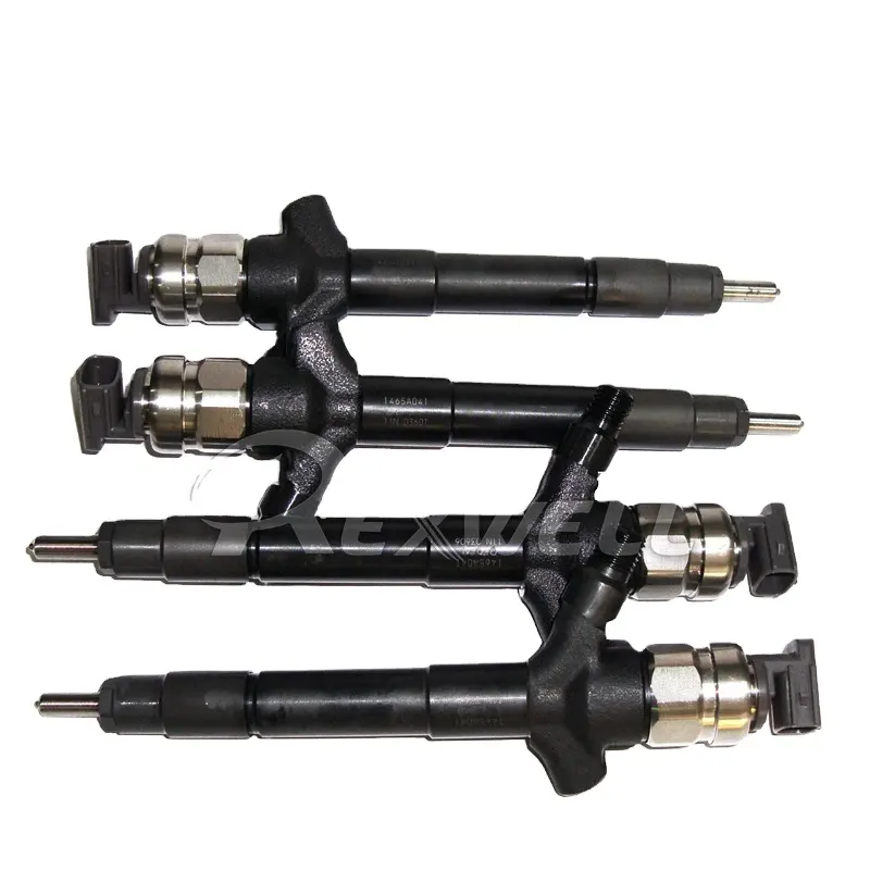 Pemegang Nozzle Injektor Bahan Bakar Rel Umum Mesin Diesel Assy 09500-500 untuk Mitsuibishi L200 4D56T 1465A041