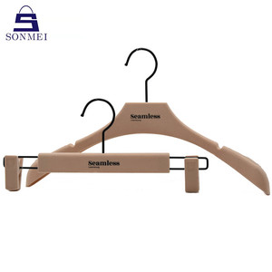 Sang Trọng Váy Màu Hồng Móc Áo Đặt Tùy Chỉnh Nhung Quần Áo Móc Áo - Product Image 3