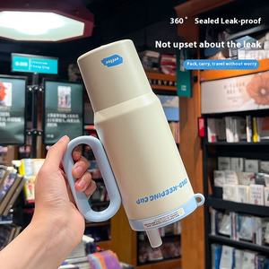 Vente chaude de grande valeur design féminin tasse à glace classique de qualité alimentaire 316 poignée de tasse thermos sous vide en acier inoxydable pour boissons froides - Product Image 1