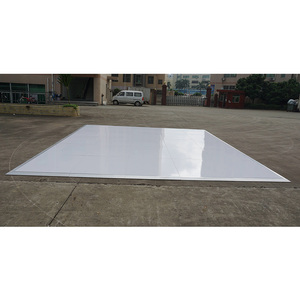 Parquet de danse blanc brillant emboîtable et portable pour événements - Product Image 4