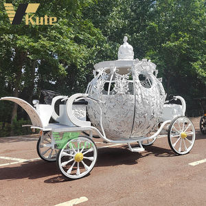 Chariot de chevaux antique élégant pour locations de fêtes à thème, calèche électrique romantique pour mariages et visites de châteaux - Product Image 1