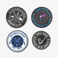 Écussons universitaires en PVC souple 2D gaufrés personnalisés, étiquettes rondes en caoutchouc pour uniformes, badges en silicone pour vêtements