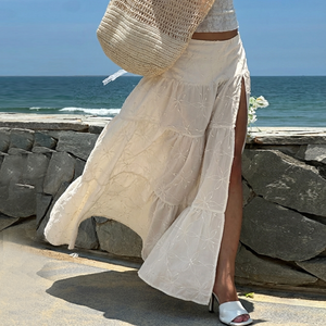 Elegante Falda Maxi Tejida para Mujer - Falda de Playa Fluida con Cintura Natural y Dobladillo Dividido, con Tela Ecológica - Product Image 5