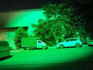 400W COB <span class=keywords><strong>Zoom</strong></span> DMX 512 contrôlé blanc LED lumière de scène à tête mobile pour paysage DJ hôtel IP33 évalué - Product Image 5