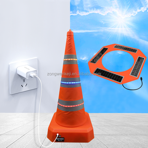 Venta caliente <span class=keywords><strong>de</strong></span> la fábrica <span class=keywords><strong>de</strong></span> venta directa <span class=keywords><strong>de</strong></span> la carretera plegable solar led <span class=keywords><strong>cono</strong></span> <span class=keywords><strong>de</strong></span> luz <span class=keywords><strong>de</strong></span> carretera - Product Image 3