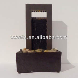 Fontaine à eau en polyrésine avec lumière LED - Product Image 1