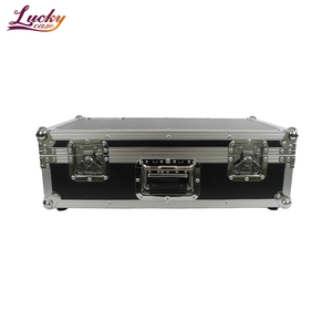 Étui de pédale de guitare robuste avec étui de vol durable en mousse EVA de style ATA pour pédaliers et équipements d'effets - Product Image 2