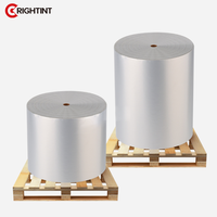 Matériau d'étiquettes en vinyle adhésif acrylique imperméable pour usage industriel, rouleau jumbo durable