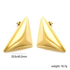 Boucles d'oreilles clous personnalisées en gros style Ins, bijoux de mode en acier inoxydable plaqué or 18 carats pour femmes - Product Image 5