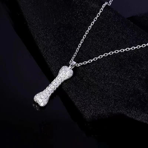 Wang Yibo Style 1PC Collar para hombres y mujeres Hip-Hop Inspirado Trendy Bone Pendant con Sweet Edgy Zircon Chain Type - Product Image 6