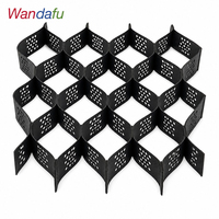 Grille de stabilisation du sol extensible en HDPE ASTM de 150 mm pour la protection des pentes de la base des routes, le contrôle de l'érosion et les murs de soutènement