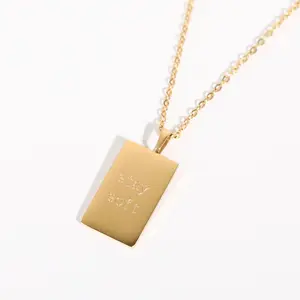 Collar con colgante Rectangular para mujer, Logo de texto personalizado, grabado profundo, PVD, 18K, chapado en oro, joyería grabada de acero inoxidable