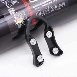 <span class=keywords><strong>Tire</strong></span>-<span class=keywords><strong>bouchon</strong></span> lapin en alliage de zinc Ensemble ouvre-vin avec coupe-feuille, conception de levier, Logo personnalisé avec boîte-cadeau - Product Image 4