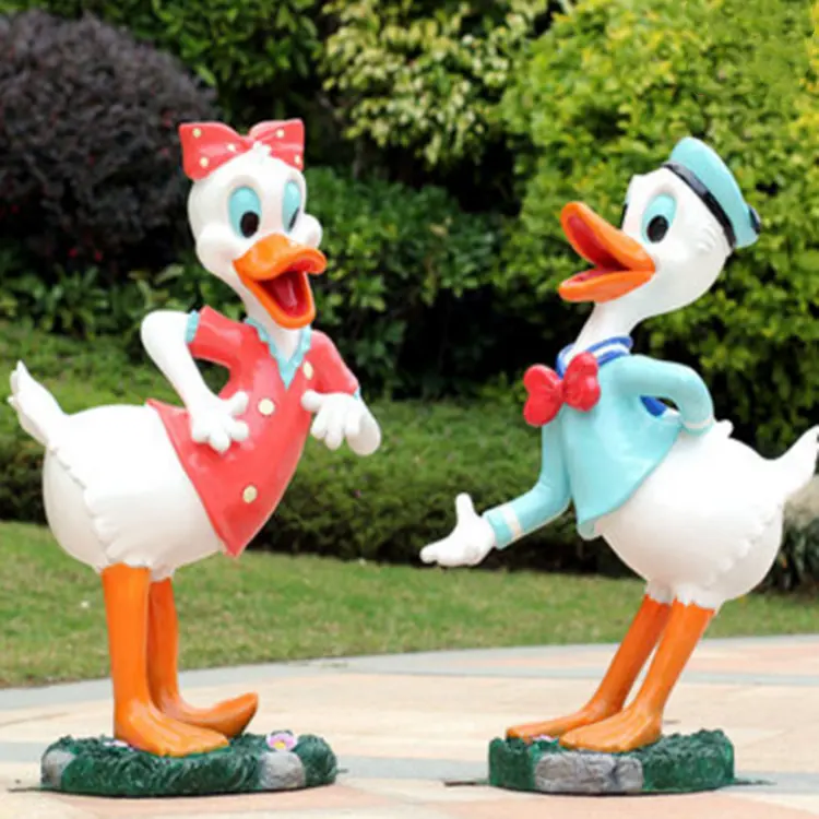 Karikatür figürü donald duck FRP reçine heykel anaokulu eğlence parkı süslemeleri