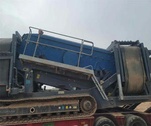 2021 Wirtgen Kleemann Mobirex MS 15Z Usine de concassage mobile fabriquée en Allemagne avec un moteur à noyau/moteur utilisé Brechanlage - Product Image 2