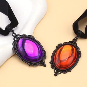 Collier gothique en velours, pendentif en cristal violet, alliage de zinc, forme ovale, bijoux de fête - Product Image 2