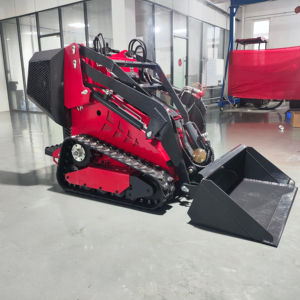 نوع زحافة محرك صغير AT470 كوبوتا للاستخدام متعدد الاستخدامات يتميز بمكونات أساسية محرك مضخة محرك يانمار - Product Image 1