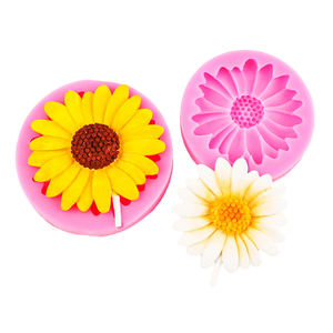 Molde <span class=keywords><strong>de</strong></span> silicona <span class=keywords><strong>de</strong></span> margaritas <span class=keywords><strong>de</strong></span> <span class=keywords><strong>girasol</strong></span>, moldes <span class=keywords><strong>de</strong></span> decoración <span class=keywords><strong>de</strong></span> pasteles <span class=keywords><strong>de</strong></span> <span class=keywords><strong>Fondant</strong></span> en forma <span class=keywords><strong>de</strong></span> Chocolate con flores grandes y pequeñas - Product Image 6