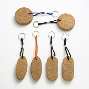 Promotion Logo personnalisé multi-fonction absorbant l'eau liège flottant porte-clés blanc bois flotteur ébauches porte-clés porte-clés en gros - Product Image 5