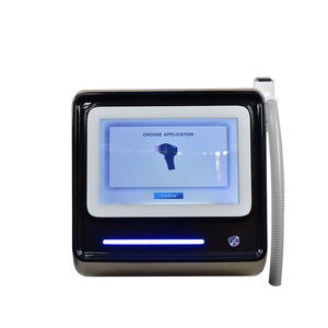 Appareil de beauté laser diode 808 nm multifonctionnel pour le rajeunissement de la peau avec pièce à main dorée et embouts multiples - Product Image 2