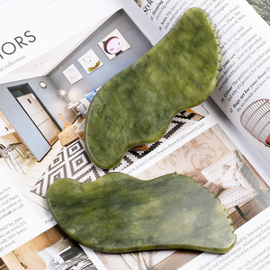 Nueva llegada Natural verde Jade piedra <span class=keywords><strong>Gua</strong></span> <span class=keywords><strong>Sha</strong></span> cuidado de la piel facial raspador en forma de S masaje facial Jadeíta <span class=keywords><strong>Gua</strong></span> <span class=keywords><strong>Sha</strong></span> herramienta - Product Image 2