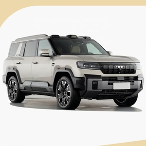 รถ SUV ขนาดใหญ่ 6 ที่นั่ง 5 ประตู พลังงานใหม่ ปี 2025 รุ่น BYD Formula Leopard 8 จากจีน - Product Image 1