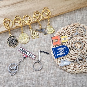 Kit de Llaveros Personalizados DIY con Letras, Dijes, Soportes, Diseños de Perro y de Dibujos Animados Esmaltados, para Venta al por Mayor - Product Image 1