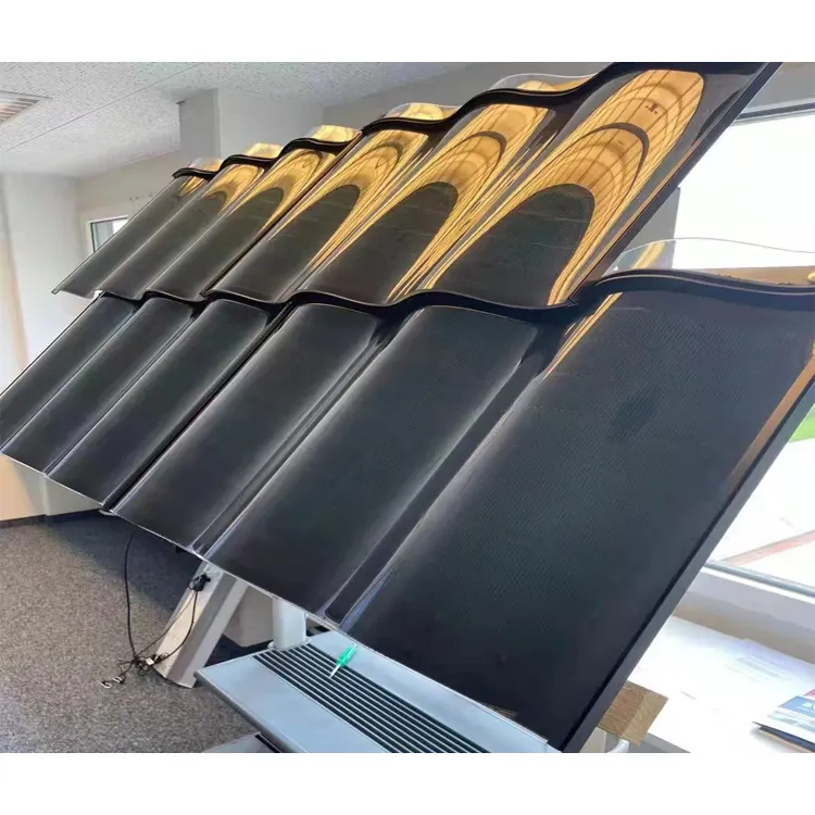 Güneş çatı eğrisi karosu 30W CIGS ince film fotovoltaik güç üretir enerji sistemi cam shingle paneli BIPV güneş enerjili kiremitler