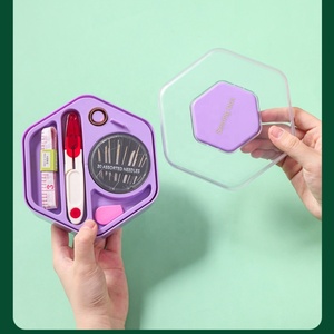 Vente en gros design magnétique multifonctionnel couleur professionnelle <span class=keywords><strong>couture</strong></span> voyage mini kit de <span class=keywords><strong>couture</strong></span> portable <span class=keywords><strong>coffret</strong></span> - Product Image 2