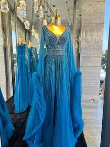 Op maat gemaakte luxe blauwe Dubai avondjurken plus size Arabische gala jurk dames bruiloft feestjurk - Product Image 1