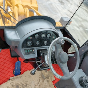 Chargeuse sur pneus d'occasion Cat 966H, faible nombre d'heures, d'origine japonaise, modèle classique robuste, efficace pour les carrières, la construction, etc. - Product Image 6