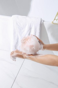 Éponge de boule de douche de bain ronde écologique naturelle <span class=keywords><strong>nettoyant</strong></span> léger pour le corps en PE pour la peau - Product Image 5