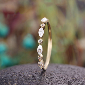 Anello di fidanzamento classico da donna in oro bianco con diamante taglio a pera colore D naturale F1535 - Product Image 2