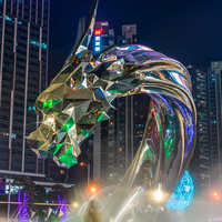 Sculpture de dragon en métal artistique à grande échelle personnalisée 304 Technique polie de parc extérieur en acier inoxydable à finition miroir