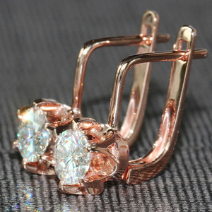 Pendientes de diamantes de oro rosa Larin E1756, corte brillante redondo, color G, joyería clásica de compromiso natural para mujer - Product Image 4