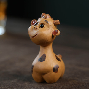 Adorno de Jirafa de Cerámica de Yixing Zisha, Figura de Mascota de Té de Dibujos Animados, Accesorio para Set de Té de Cerámica de Grano Púrpura - Product Image 3