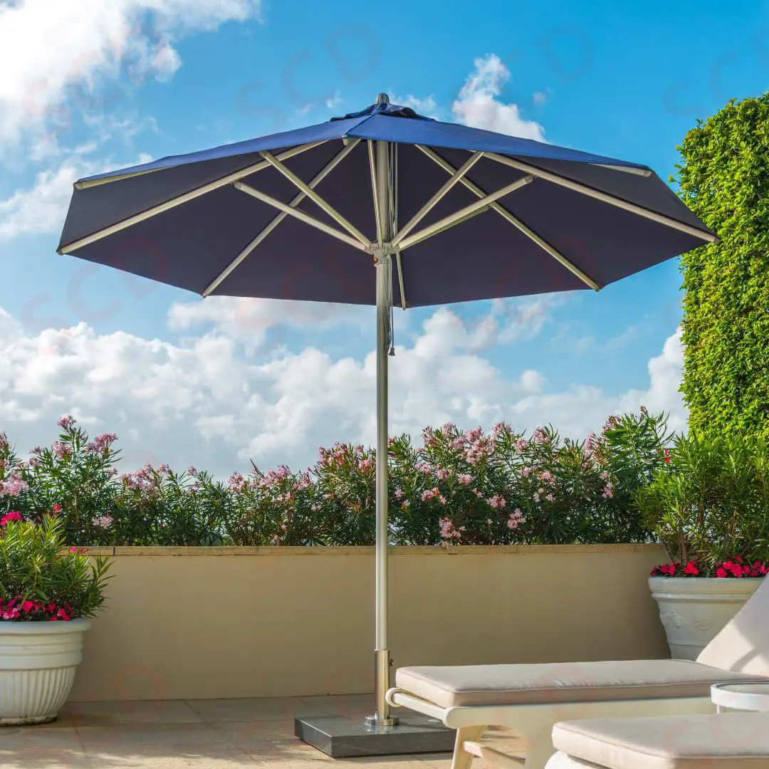 Ombrellone da esterno in alluminio su misura per palo centrale stampa personalizzata mercato ombrelli da giardino all'ingrosso ombrellone per ristorante